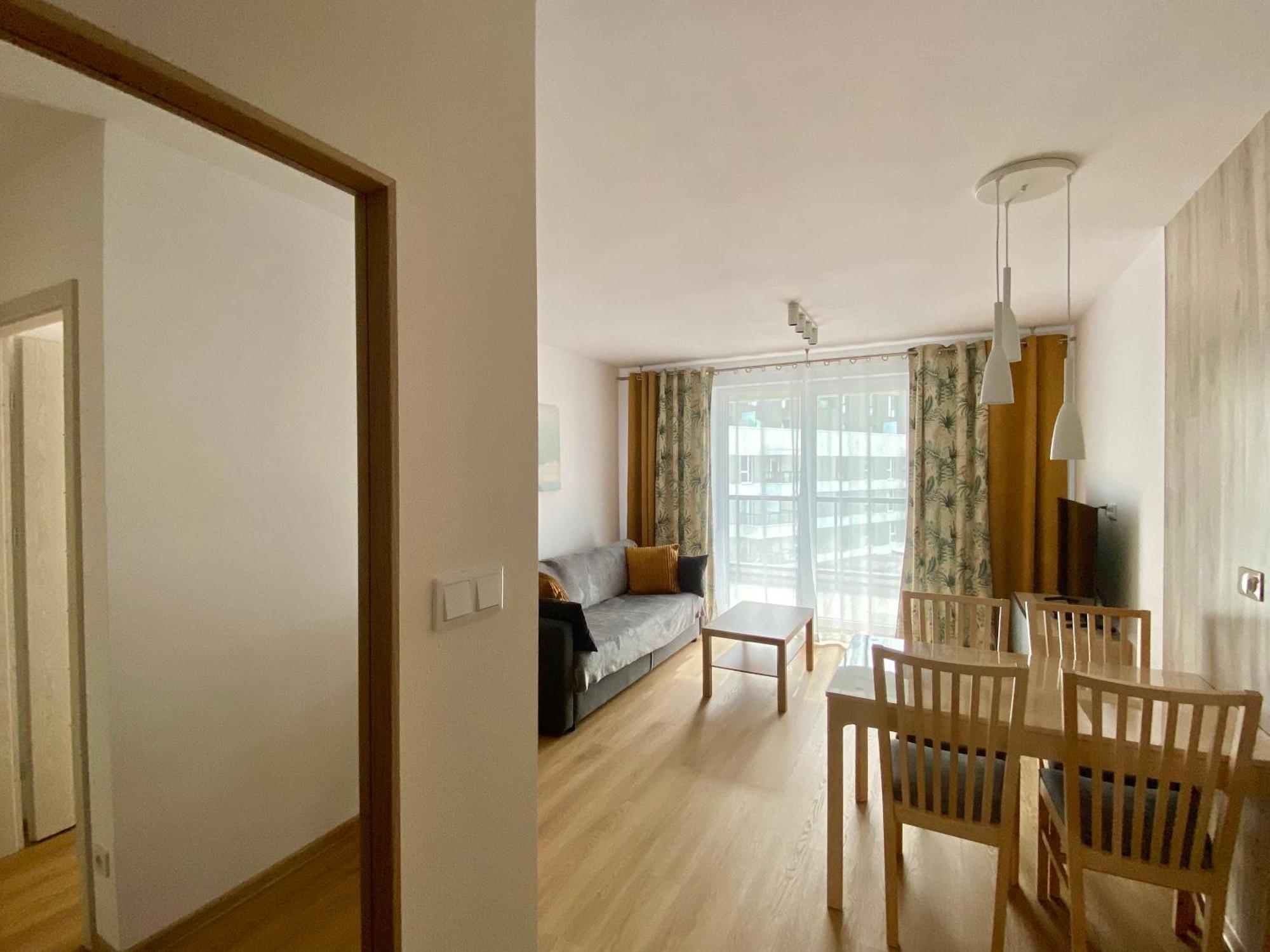 Panda Apartment Вроцлав Екстериор снимка